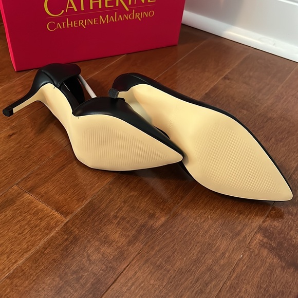 Catherine Malandrino Glore D’orsay Pump - Picture 4 of 5
